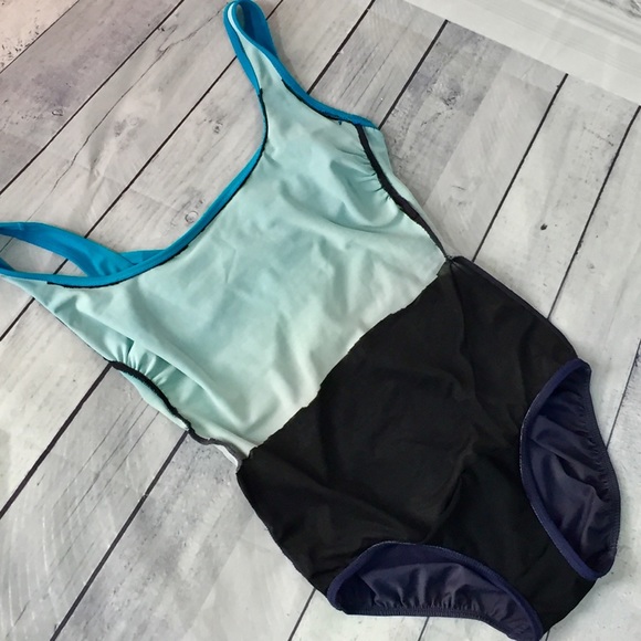 Blue ombré one piece crisscross back tank swimsuit - Picture 6 of 6